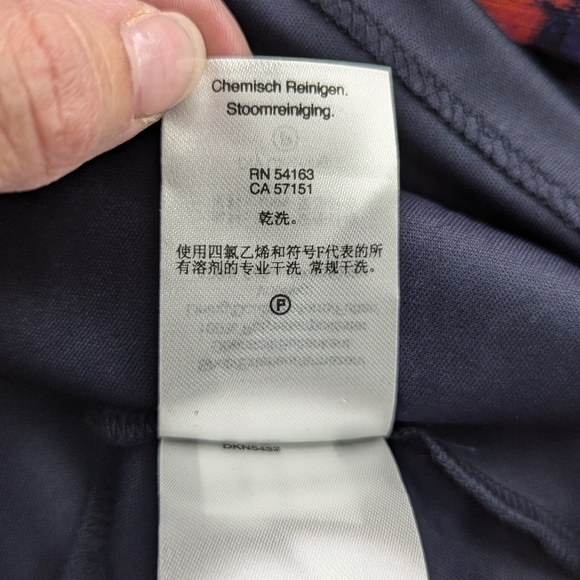 DKNY Whimsical Short Sleeve V-Neck Tie Waist Floral Chiffon Midi Dress Size 6 - Picture 15 of 16